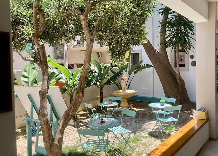 Tree Of Life Art Hotel