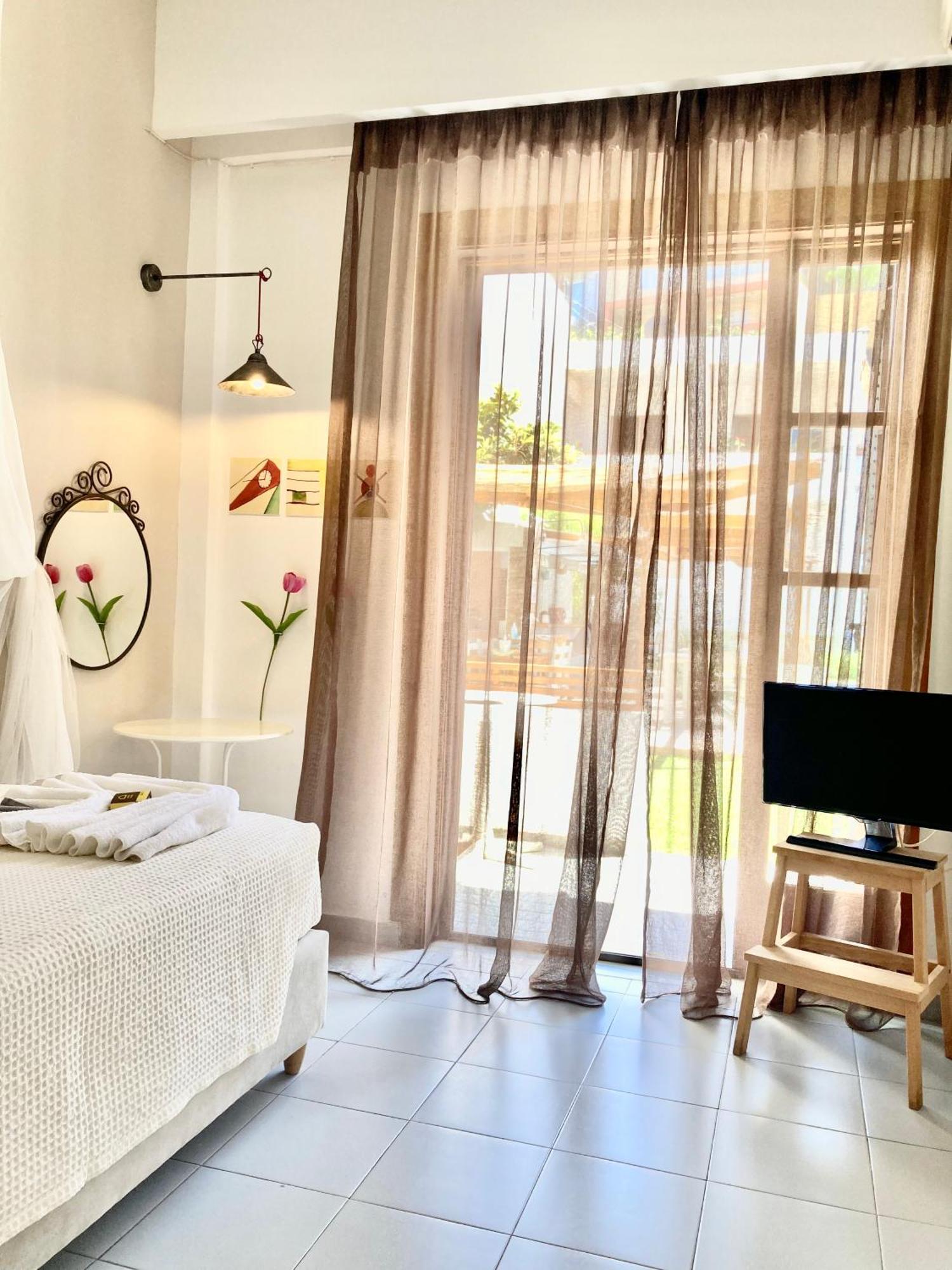 Tree Of Life Art Hotel apartamentowy
